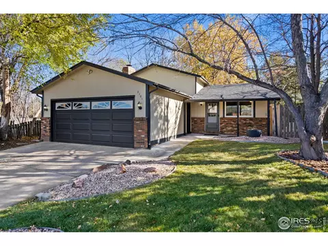 2101 Ayrshire Dr, Fort Collins, CO 80526