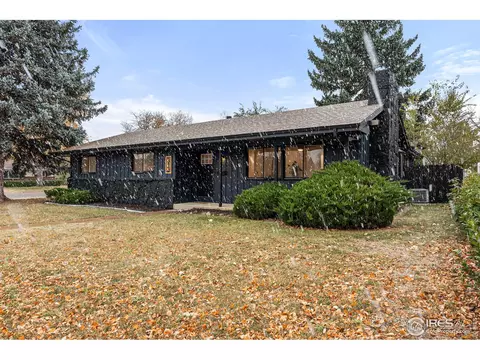 313 E Thunderbird Dr, Fort Collins, CO 80525