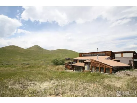 5900 Oxford Rd, Longmont, CO 80503