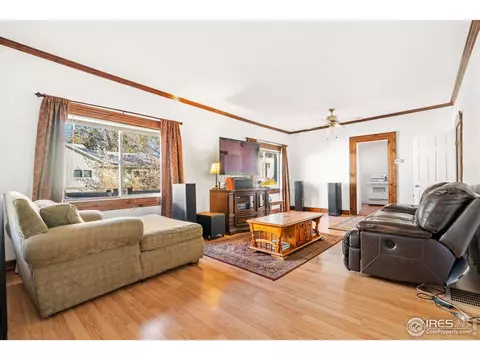 628 N 4th St, Berthoud, CO 80513 photo 6
