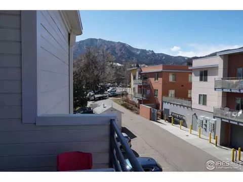 903 18th St #302, Boulder, CO 80302 photo 4