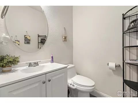 9127 Forest St, Longmont, CO 80504 photo 15
