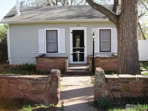 213 Evans St, Lyons, CO 80540