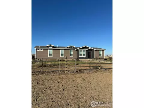 20 E Ranch Rd, Wiggins, CO 80654 photo 2
