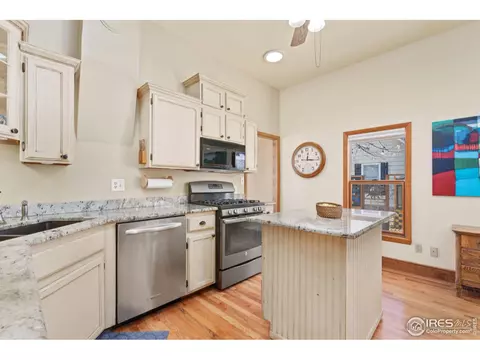 504 Oak St, Windsor, CO 80550 photo 9