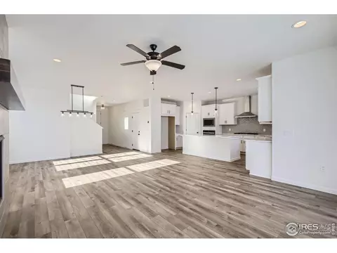 12718 Bend Ct, Longmont, CO 80504 photo 5