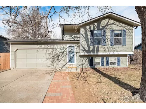 2424 Arctic Fox Dr, Fort Collins, CO 80525