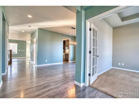 6918 Purdue Ave, Longmont, CO 80504 photo 3