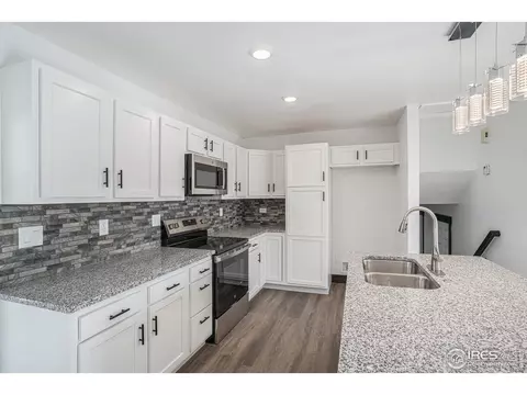 605 E 24th St, Greeley, CO 80631 photo 9