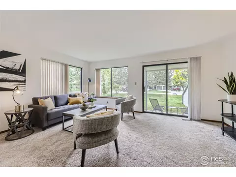 4648 Chestnut Ln, Boulder, CO 80301 photo 2
