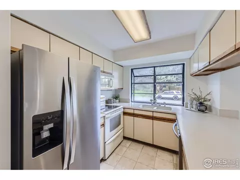 4648 Chestnut Ln, Boulder, CO 80301 photo 9