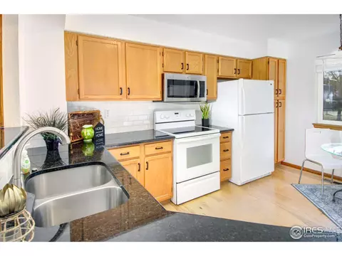 6168 Habitat Dr, Boulder, CO 80301