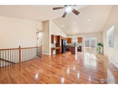 209 Oak St, Windsor, CO 80550 photo 5
