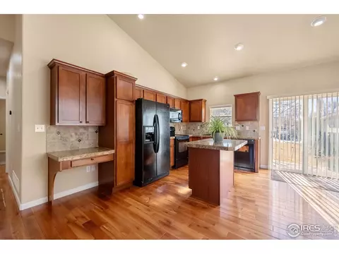209 Oak St, Windsor, CO 80550 photo 6