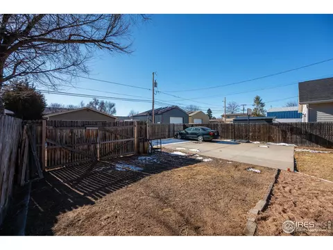 209 Oak St, Windsor, CO 80550 photo 40
