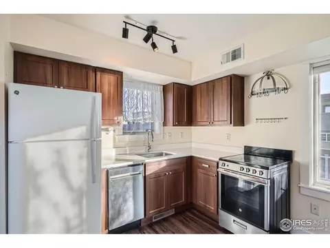 3215 Carbon Pl, Boulder, CO 80301 photo 5