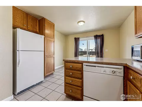 3113 Canyon Cir, Evans, CO 80620 photo 11