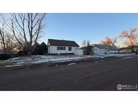 702 Walnut St, Sterling, CO 80751 photo 2