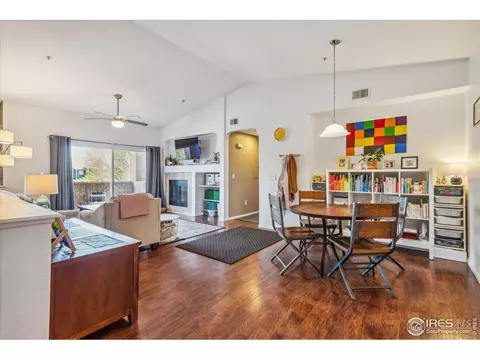 2321 Calais Dr #15B, Longmont, CO 80504