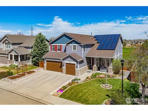 909 Glenarbor Cir, Longmont, CO 80504