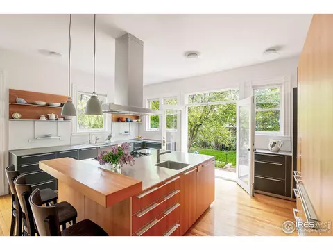 701 Spruce St, Boulder, CO 80302 photo 11
