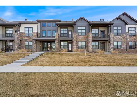 255 High Point Dr #204, Longmont, CO 80504
