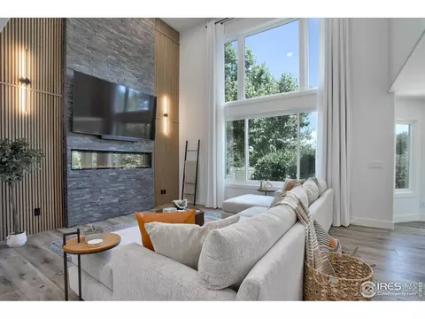 7766 Hathaway Ln, Fort Collins, CO 80528