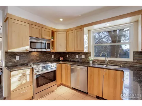 5375 Gunbarrel Cir, Longmont, CO 80503 photo 8