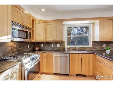 5375 Gunbarrel Cir, Longmont, CO 80503 photo 9