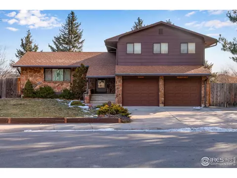 2506 Newport Dr, Fort Collins, CO 80526
