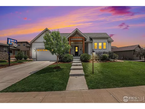 2544 Chaplin Creek Dr, Loveland, CO 80538