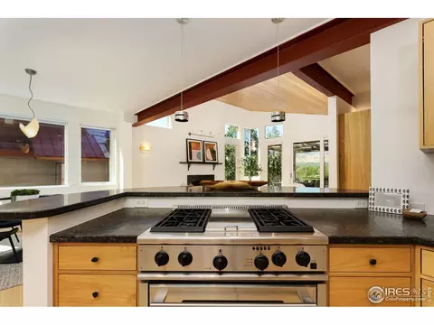 2035 Balsam Dr, Boulder, CO 80304 photo 13