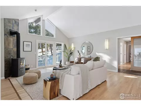 8393 Stoneridge Ter, Boulder, CO 80302 photo 12
