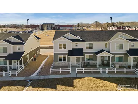 408 Mountain Bluebird Dr, Johnstown, CO 80534