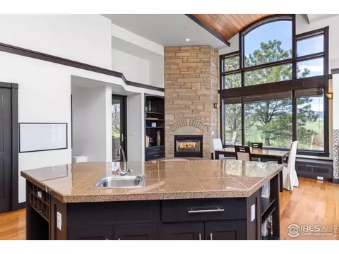 5277 Westridge Dr, Boulder, CO 80301 photo 8