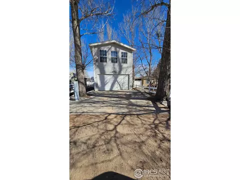 124 Cherokee Rd, Weldona, CO 80653