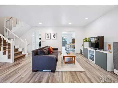 1521 Bradley Dr, Boulder, CO 80305 photo 2