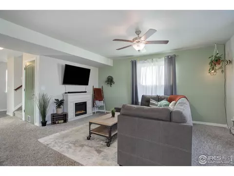 894 Emerald Lakes St, Windsor, CO 80550 photo 4