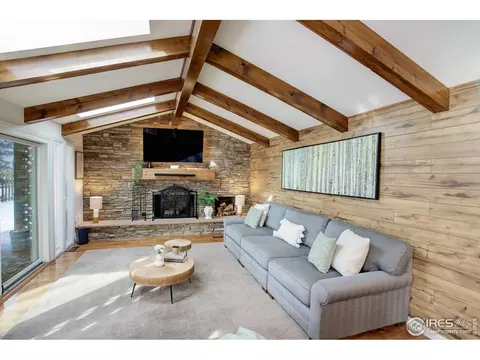7240 Clubhouse Rd, Boulder, CO 80301