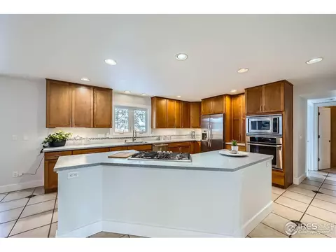 4869 Kellogg Cir, Boulder, CO 80303 photo 8