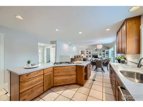 4869 Kellogg Cir, Boulder, CO 80303 photo 7