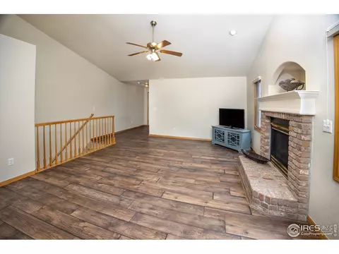 898 N 4th St, Johnstown, CO 80534 photo 6