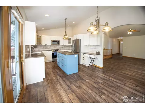 898 N 4th St, Johnstown, CO 80534 photo 7