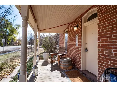749 N 4th St, Berthoud, CO 80513 photo 4