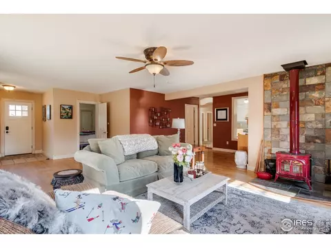 749 N 4th St, Berthoud, CO 80513 photo 17