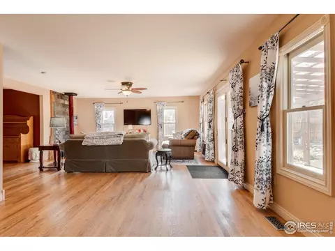 749 N 4th St, Berthoud, CO 80513 photo 18