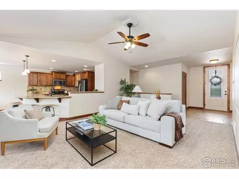 875 Pyramid Peak St, Berthoud, CO 80513 photo 8