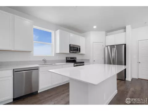 3916 Rainier St, Evans, CO 80620 photo 2