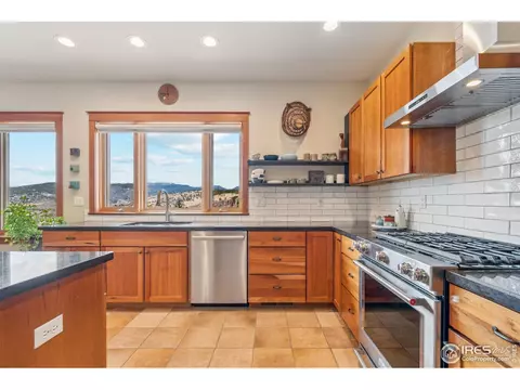 102 Longs Peak Dr, Lyons, CO 80540 photo 15