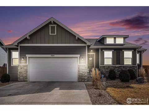 304 11th Ave, Wiggins, CO 80654 photo 2